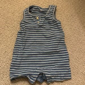 Baby gap 12-18m